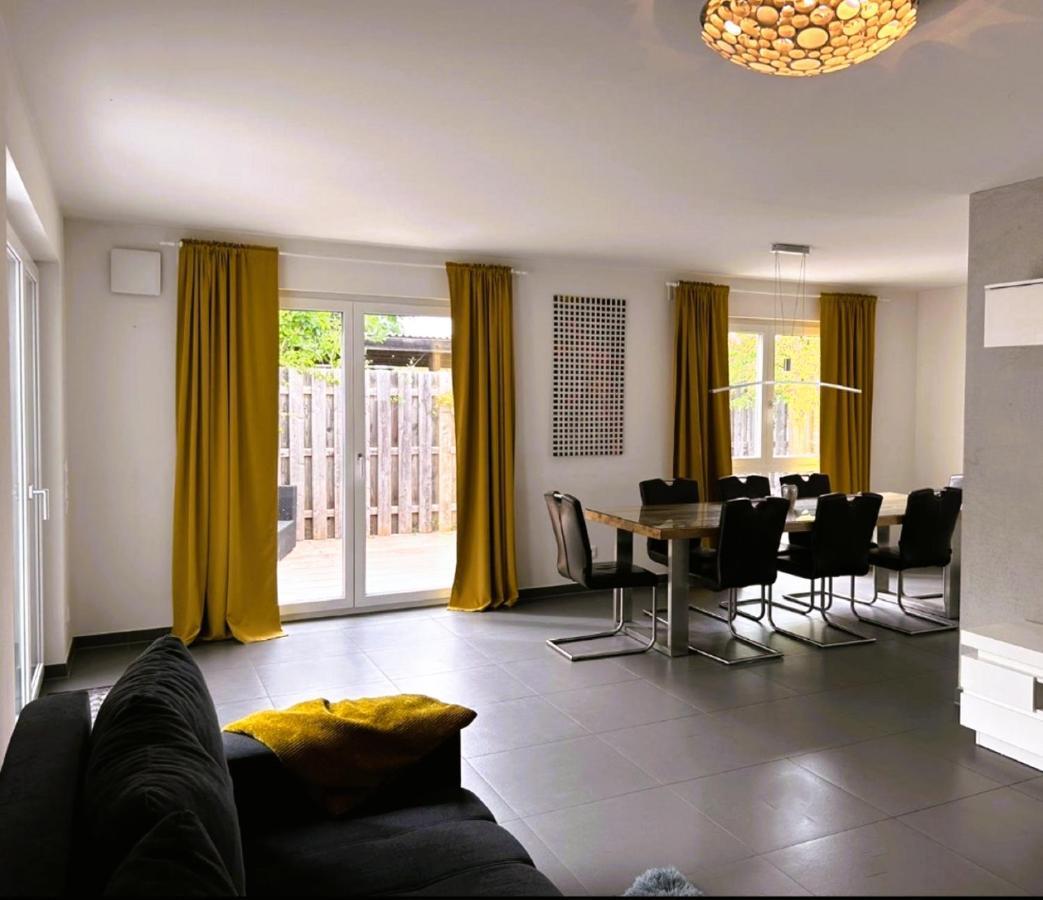 Sylvis Home Zentral Gelegenes Ferienhaus In Ruhiger Lage Fürth Exterior foto