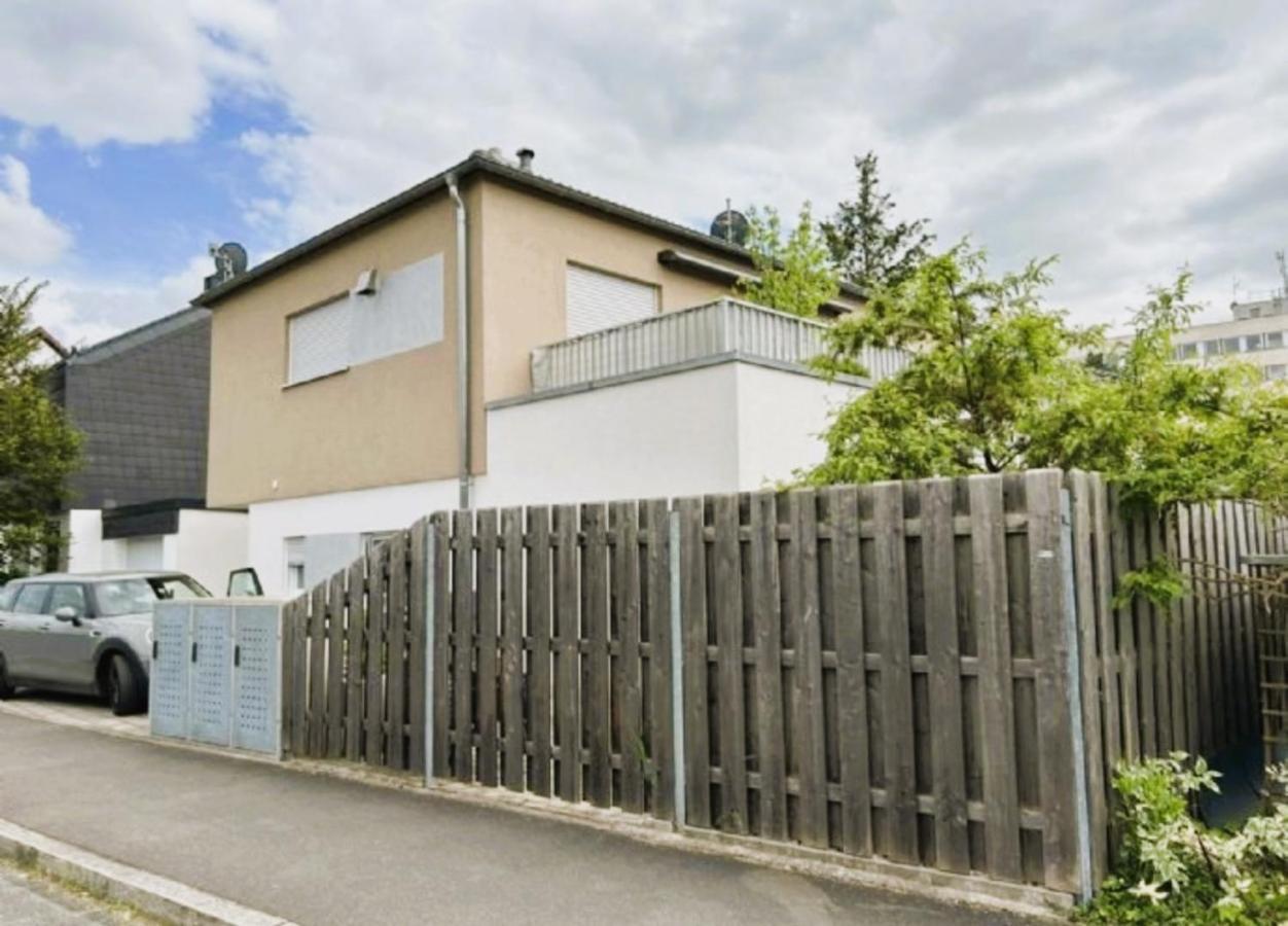 Sylvis Home Zentral Gelegenes Ferienhaus In Ruhiger Lage Fürth Exterior foto