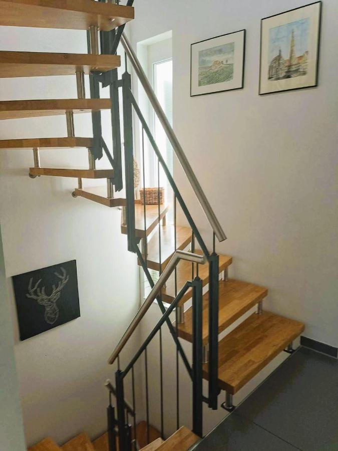 Sylvis Home Zentral Gelegenes Ferienhaus In Ruhiger Lage Fürth Exterior foto